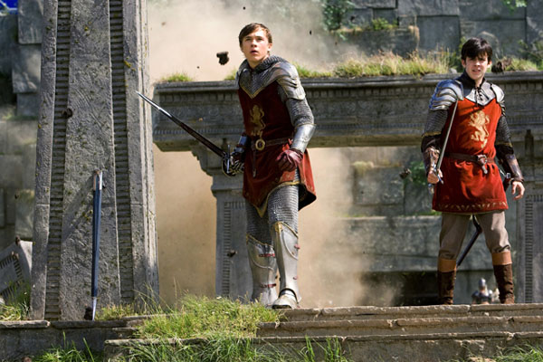 William Moseley & Skandar Keynes