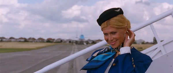 Stewardess (Estelle Gullit)